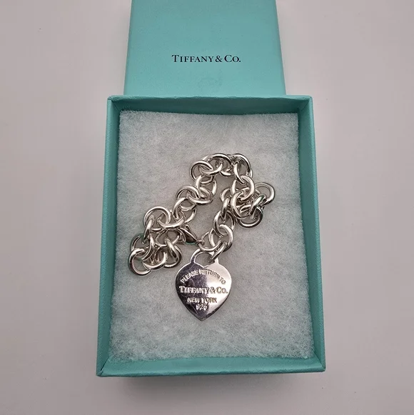 Tiffany Co Return To Tiffany Heart Tag Charm Sterling Silver Bracelet, 7 3/4... - Picture 1 of 5